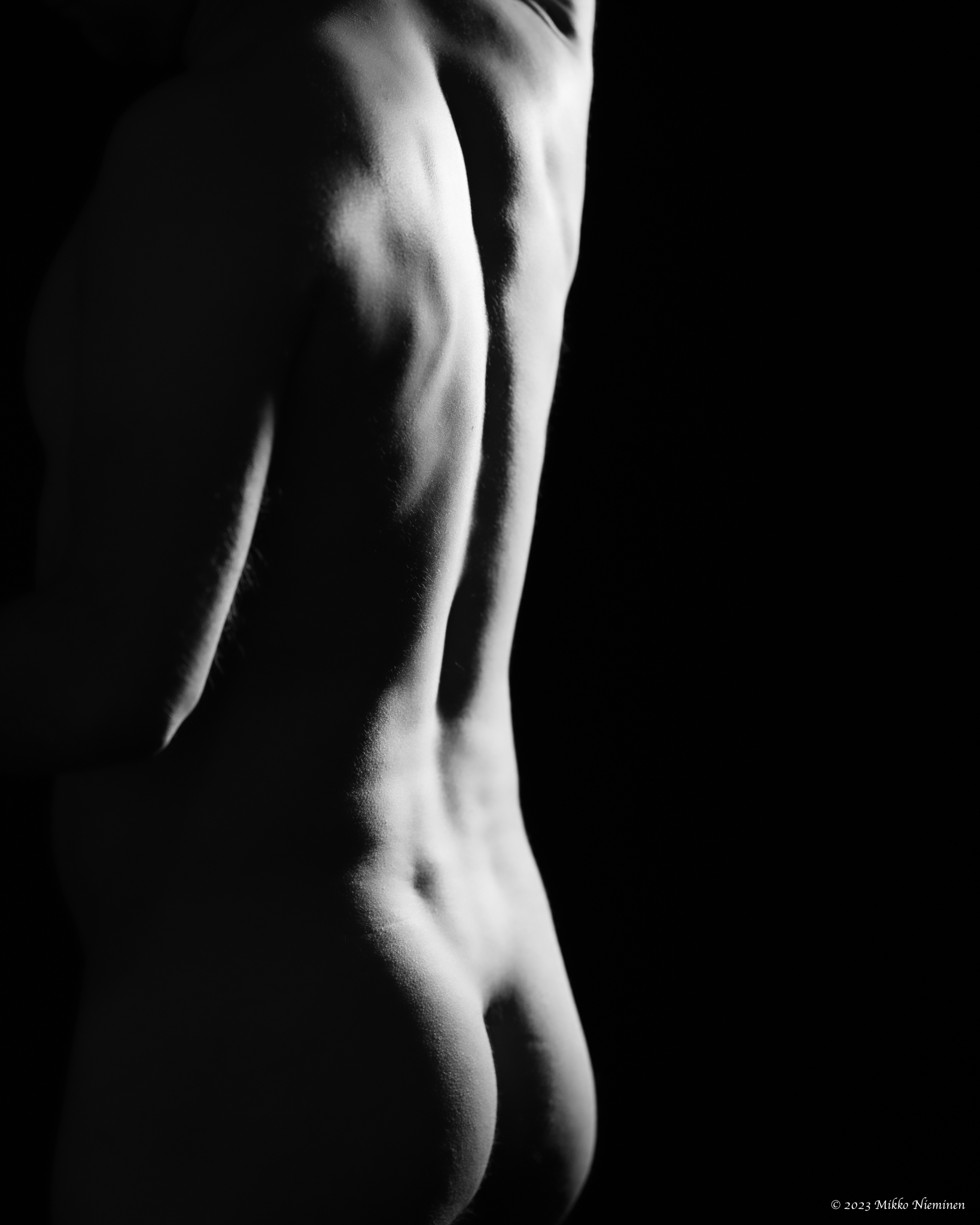 Nude-012