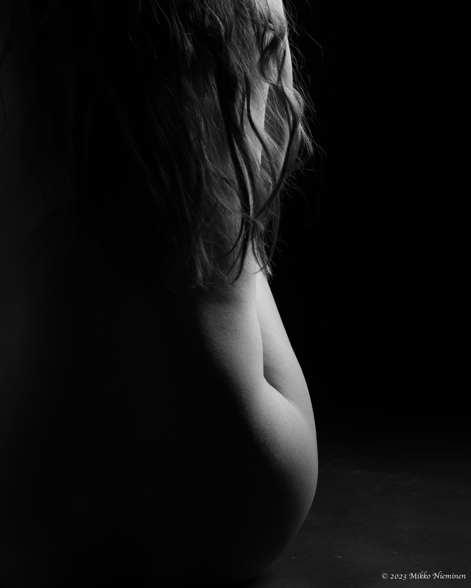 Nude-025